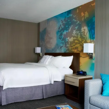 Courtyard By Marriott Toronto Downtown Hotel Exterior photo